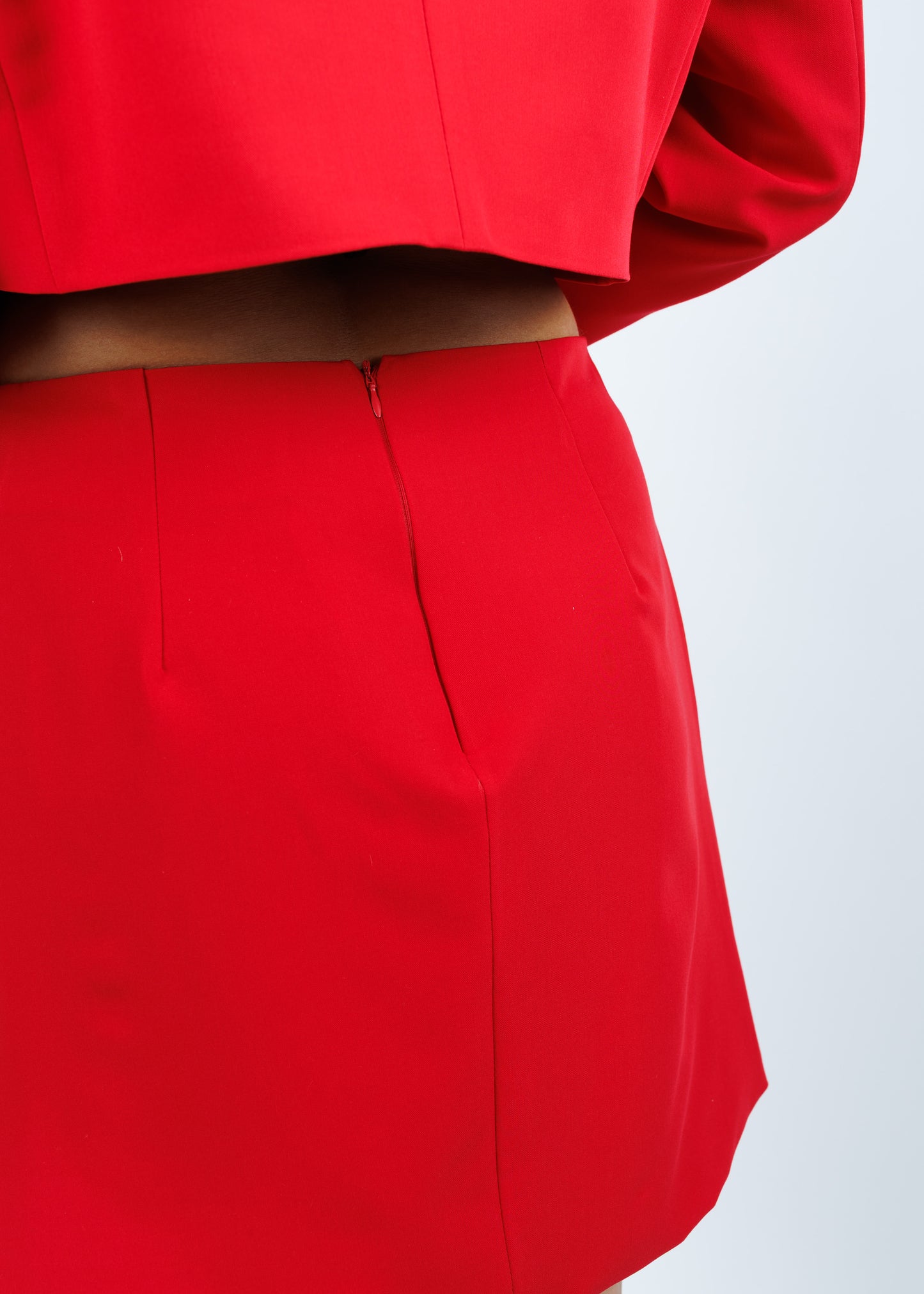 Crveni elegantni set